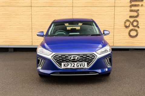Hyundai IONIQ SE CONNECT MHEV 5