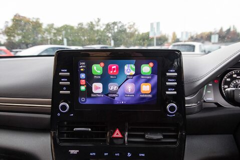 Hyundai IONIQ SE CONNECT MHEV 29