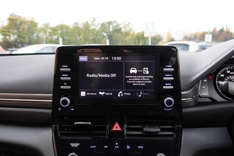 Hyundai IONIQ SE CONNECT MHEV 22