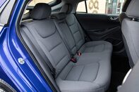 Hyundai IONIQ SE CONNECT MHEV 33