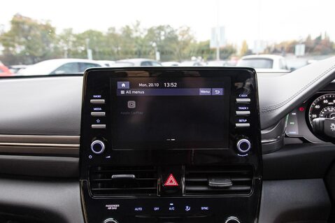 Hyundai IONIQ SE CONNECT MHEV 27