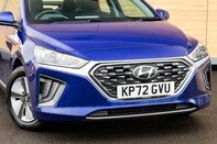 Hyundai IONIQ SE CONNECT MHEV 11