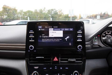 Hyundai IONIQ SE CONNECT MHEV 24