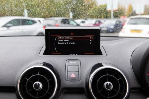 Audi A1 SPORTBACK TFSI S LINE NAV 24