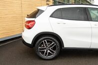 Mercedes-Benz GLA Class GLA 180 URBAN EDITION 7