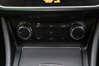 Mercedes-Benz GLA Class GLA 180 URBAN EDITION 31