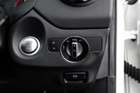 Mercedes-Benz GLA Class GLA 180 URBAN EDITION 16