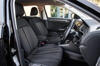 Volkswagen T-Roc SE TSI 33