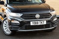 Volkswagen T-Roc SE TSI 11