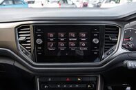 Volkswagen T-Roc SE TSI 29