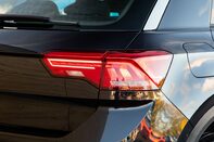 Volkswagen T-Roc SE TSI 9