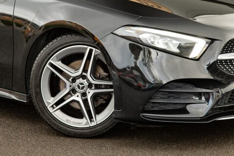 Mercedes-Benz A Class A 200 AMG LINE EXECUTIVE 11