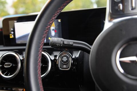 Mercedes-Benz A Class A 200 AMG LINE EXECUTIVE 18