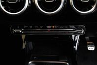 Mercedes-Benz A Class A 200 AMG LINE EXECUTIVE 34