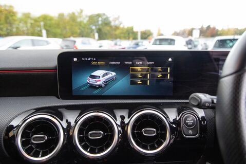 Mercedes-Benz A Class A 200 AMG LINE EXECUTIVE 24