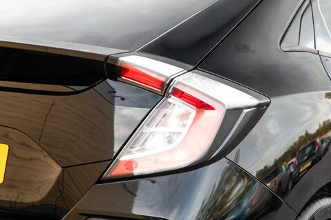 Honda Civic VTEC SPORT 9