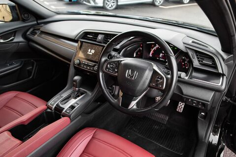 Honda Civic VTEC SPORT 4