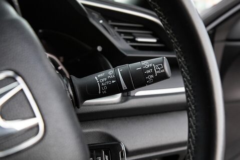 Honda Civic VTEC SPORT 18
