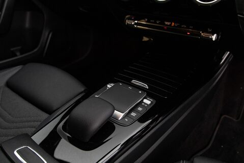 Mercedes-Benz A Class A 180 SE 34