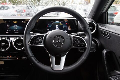 Mercedes-Benz A Class A 180 SE 21