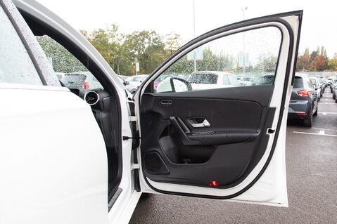 Mercedes-Benz A Class A 180 SE 14