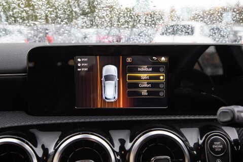 Mercedes-Benz A Class A 180 SE 23