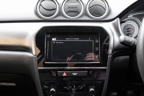 Suzuki Vitara SZ-T BOOSTERJET MHEV 24
