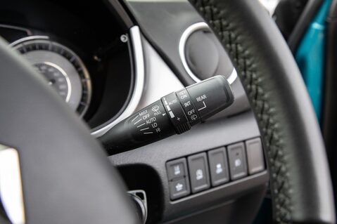 Suzuki Vitara SZ-T BOOSTERJET MHEV 18