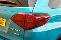 Suzuki Vitara SZ-T BOOSTERJET MHEV 9