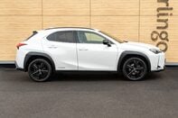 Lexus Ux 250H 12
