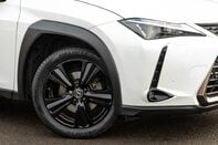 Lexus Ux 250H 10