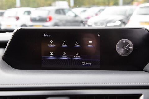 Lexus Ux 250H 23