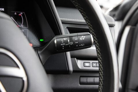 Lexus Ux 250H 18