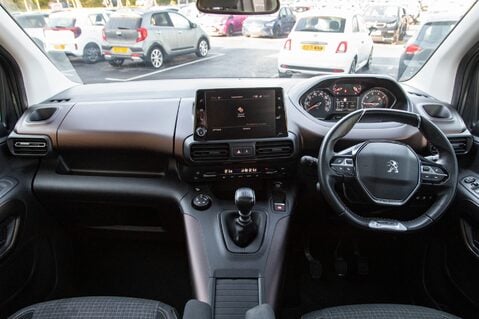 Peugeot Rifter PURETECH S/S GT LINE 3
