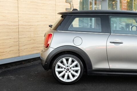 Mini Hatch COOPER CLASSIC 7