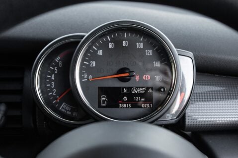 Mini Hatch COOPER CLASSIC 15