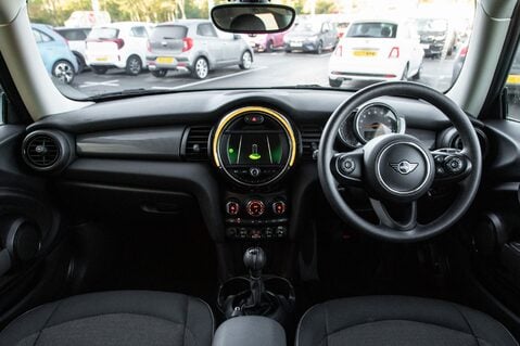 Mini Hatch COOPER CLASSIC 3