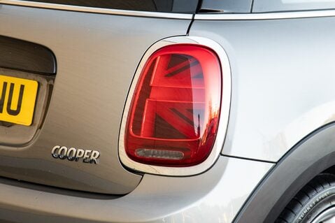 Mini Hatch COOPER CLASSIC 9
