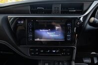 Toyota Auris VVT-I EXCEL TOURING SPORTS TSS 22