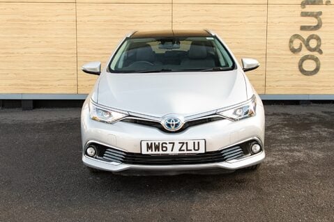 Toyota Auris VVT-I EXCEL TOURING SPORTS TSS 5