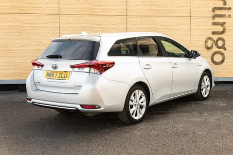 Toyota Auris VVT-I EXCEL TOURING SPORTS TSS 2