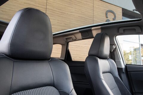 Toyota Auris VVT-I EXCEL TOURING SPORTS TSS 30