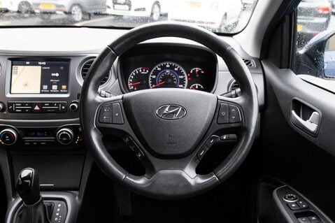 Hyundai i10 PREMIUM SE 21