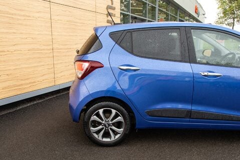 Hyundai i10 PREMIUM SE 7