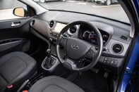 Hyundai i10 PREMIUM SE 4