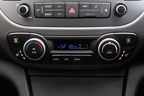 Hyundai i10 PREMIUM SE 31