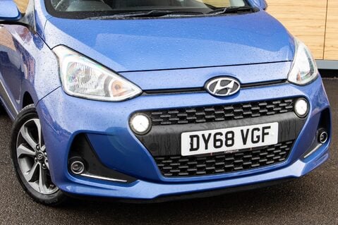 Hyundai i10 PREMIUM SE 11