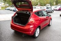 Ford Fiesta TITANIUM 32