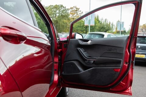Ford Fiesta TITANIUM 14