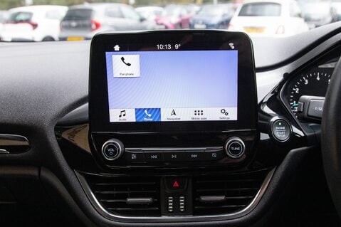 Ford Fiesta TITANIUM 23
